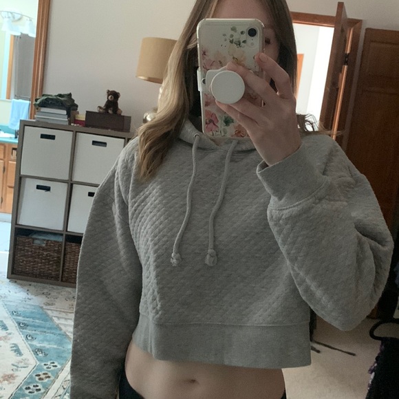 Wild Fable Cropped Hoodie - Picture 3 of 3